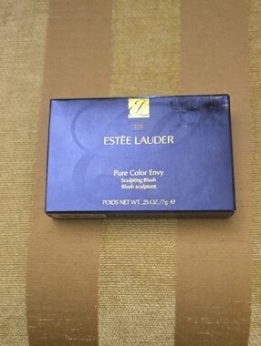 Estée Lauder Compact Makeup Case in Navy with Gold Logo